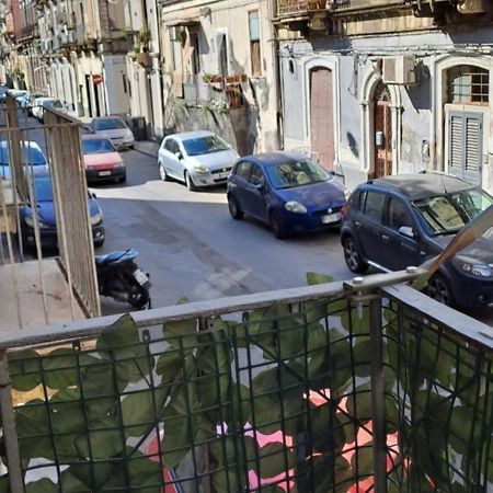Francahouse Apartman Catania-Fontanarossai nemzetközi repülőtér Kültér fotó