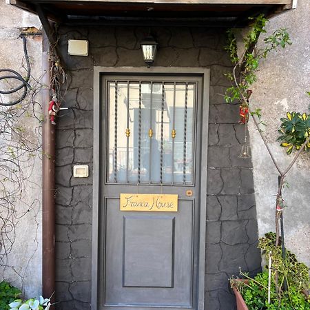 Francahouse Apartman Catania-Fontanarossai nemzetközi repülőtér Kültér fotó